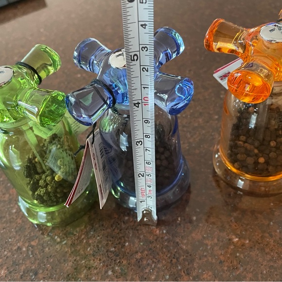 Cole & Mason Acrylic Pepper Mill NWT Orange Blue or Green Price is for 3 Mills - Picture 6 of 8